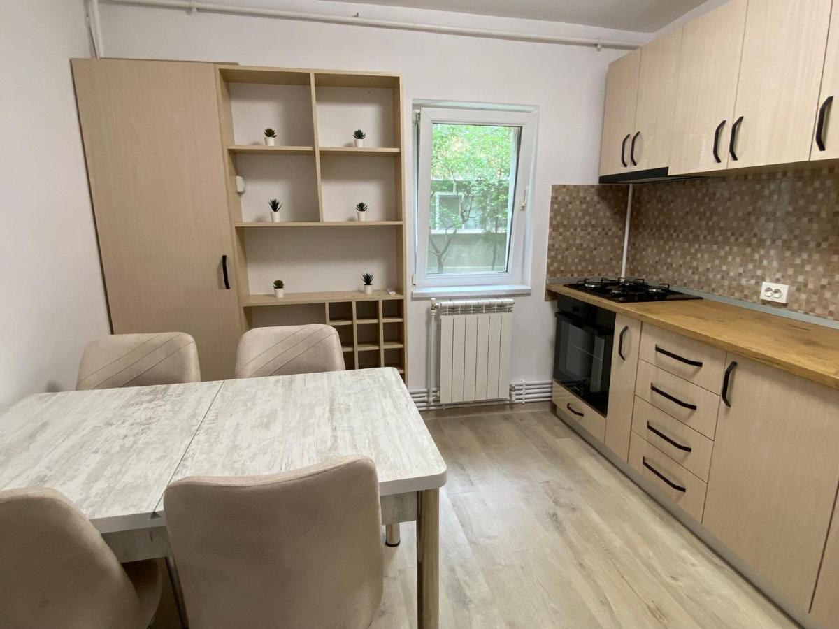 Grove Apartment บูเซา ภายนอก รูปภาพ