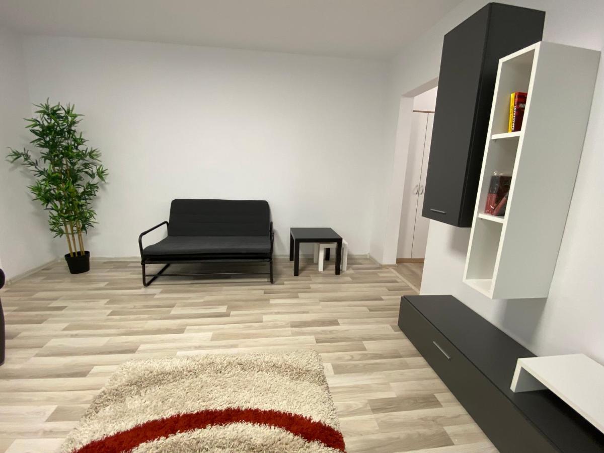 Grove Apartment บูเซา ภายนอก รูปภาพ