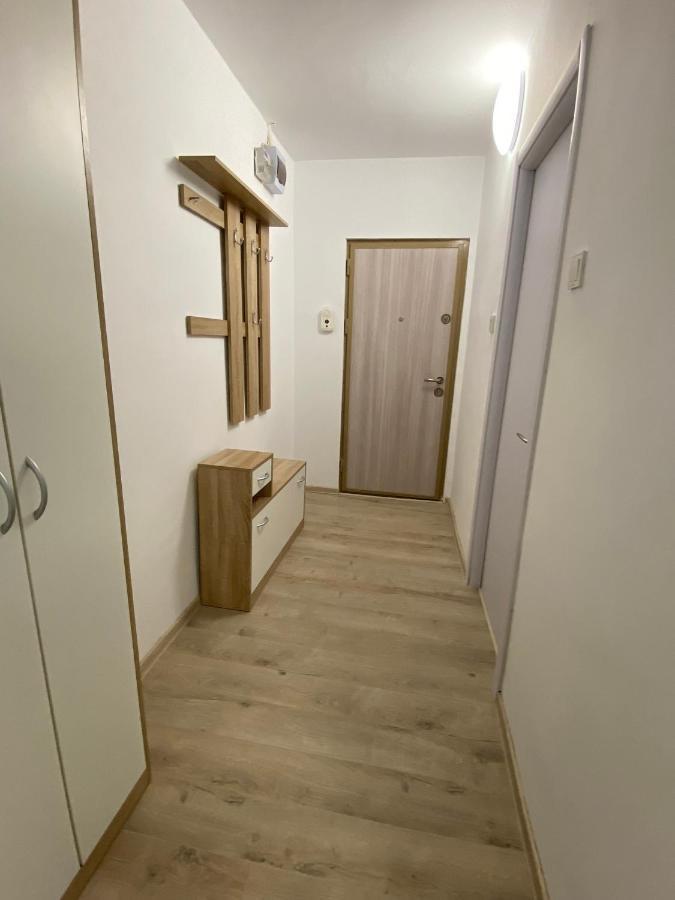 Grove Apartment บูเซา ภายนอก รูปภาพ